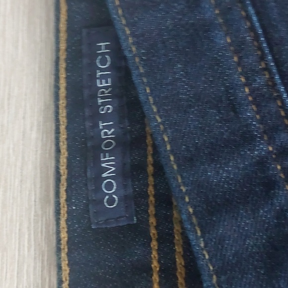NWOT, Size 38X30 CREMIEUX dark blue jeans - Picture 5 of 9